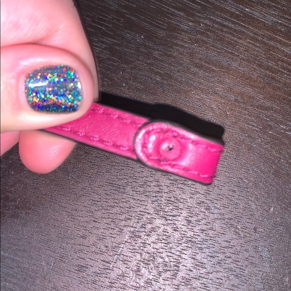 Michael Kors wristlet - Picture 5 of 5